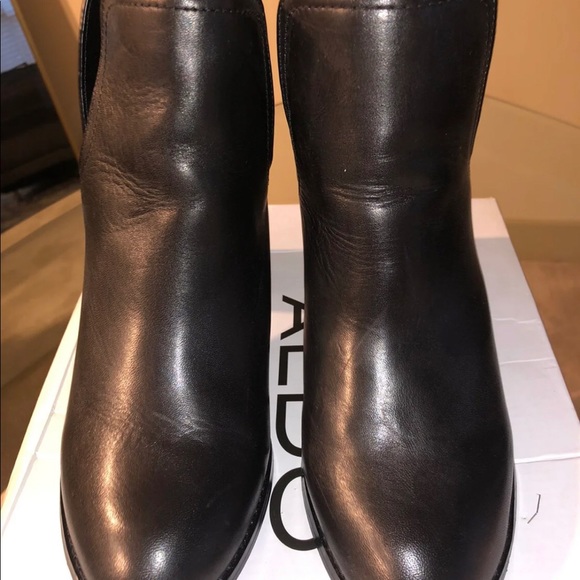 ALDO Booties - Picture 2 of 5